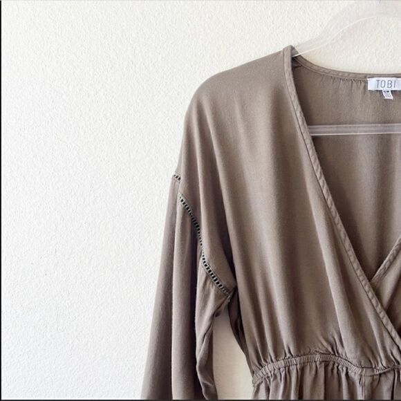 TOBI Long Sleeve Shorts Romper - Picture 4 of 9